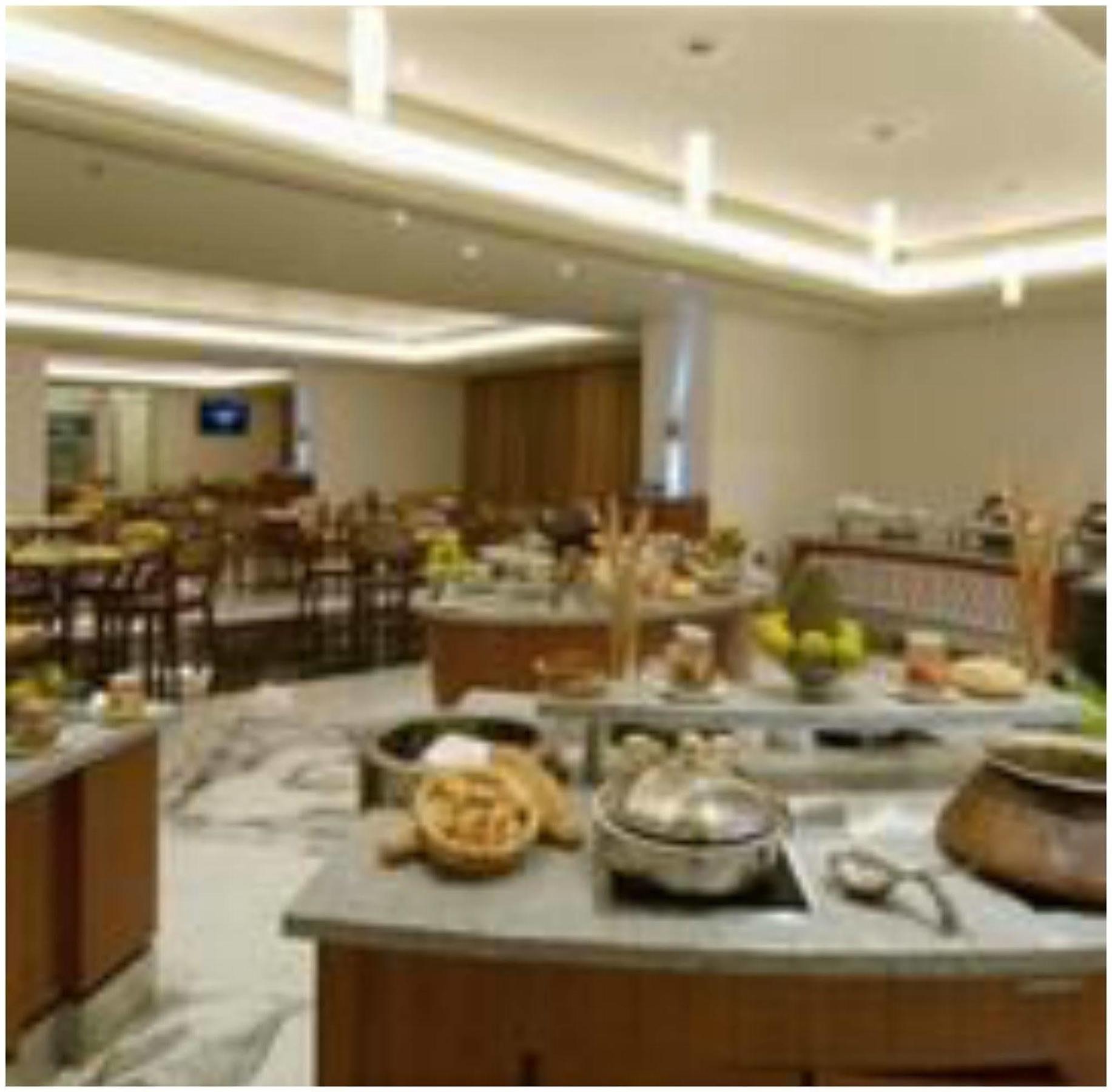 Vivanta Vijayawada, Mg Road Buitenkant foto